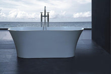 Lade das Bild in den Galerie-Viewer, RENATO