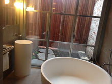 Lade das Bild in den Galerie-Viewer, VIVIANA