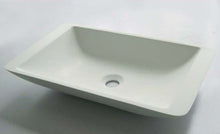 Lade das Bild in den Galerie-Viewer, CARINA