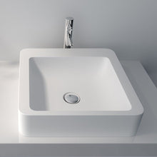 Lade das Bild in den Galerie-Viewer, JULISSA