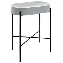 Lade das Bild in den Galerie-Viewer, LILIANA